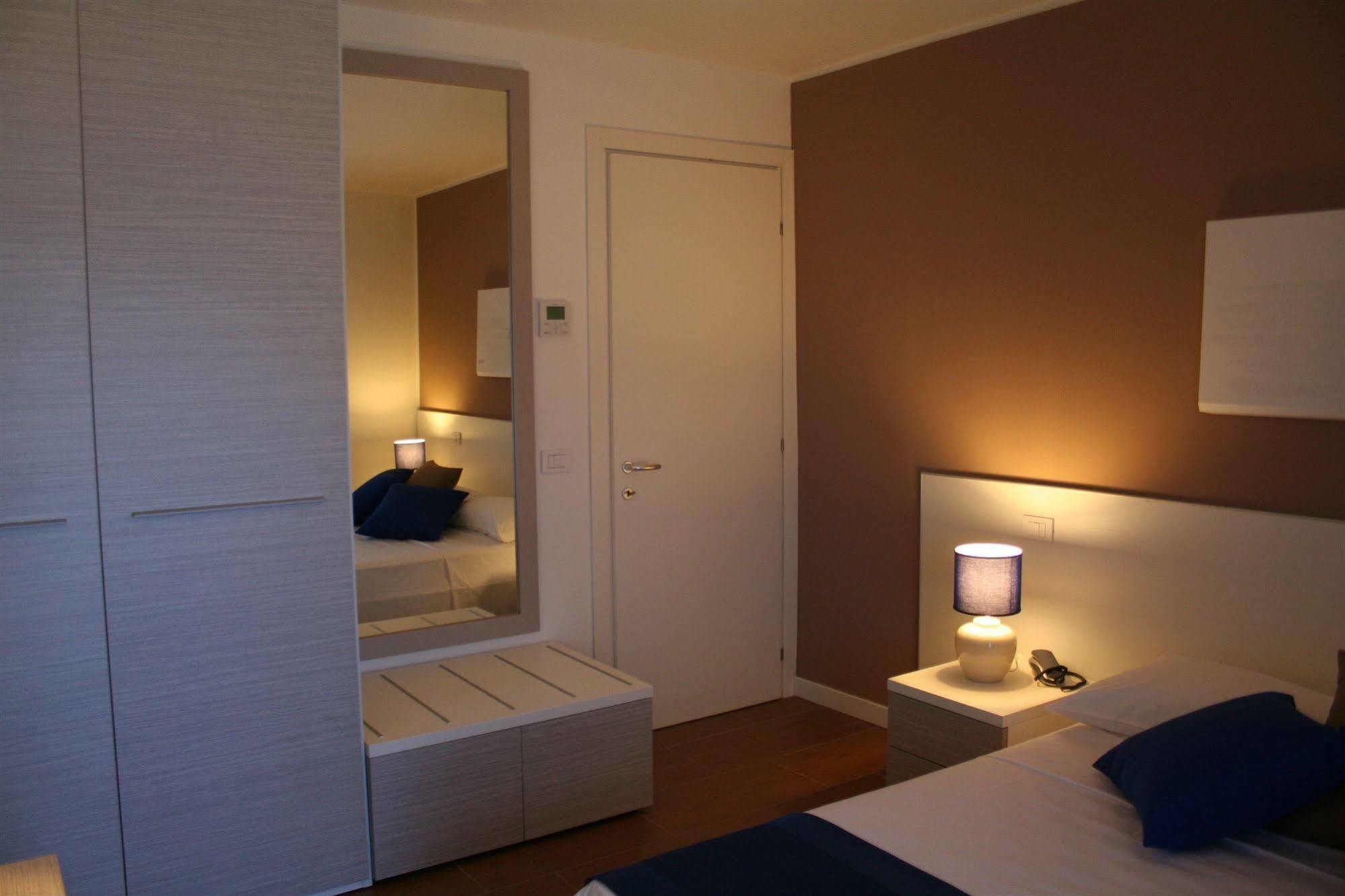 Apart Hotel Atlantic Grado Zewnętrze zdjęcie